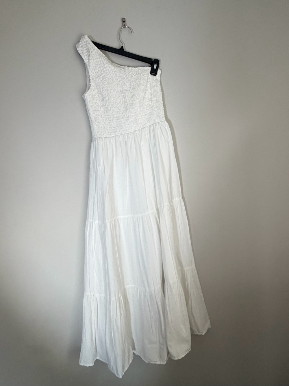 One shoulder beachy flowy dress size M‎